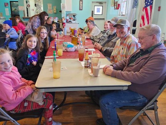 Fourth Graders and Seniors Share Bingo, Lunch, and Memories at Senior Center Fourth Graders and Seniors Share Bingo, Lunch, and Memories at Senior Center
