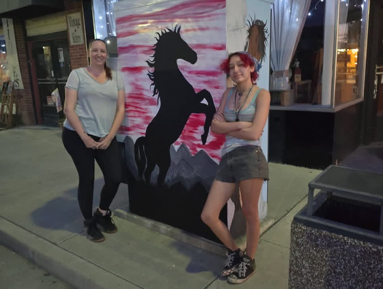 Lovelock Artists Add Mustang Pride to Downtown Power Box
