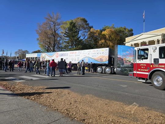Nevada’s Capitol Christmas Tree Makes a Whistle Stop in Lovelock - Community gathers to celebrate Silver State pride and local connection