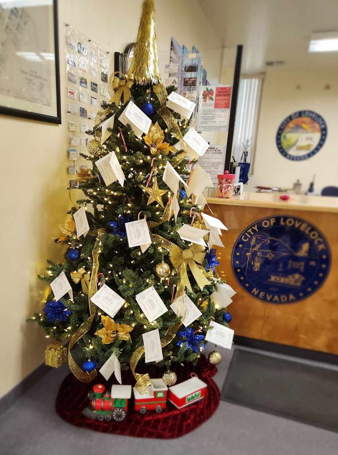 Lovelock’s Angel Tree Still Filled With Wishes, Community Encouraged to Help Lovelock’s Angel Tree Still Filled With Wishes, Community Encouraged to Help