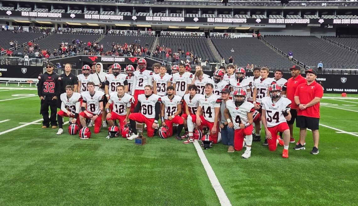 Mustang Football Earns Major League and State Honors After Standout Season Mustang Football Earns Major League and State Honors After Standout Season