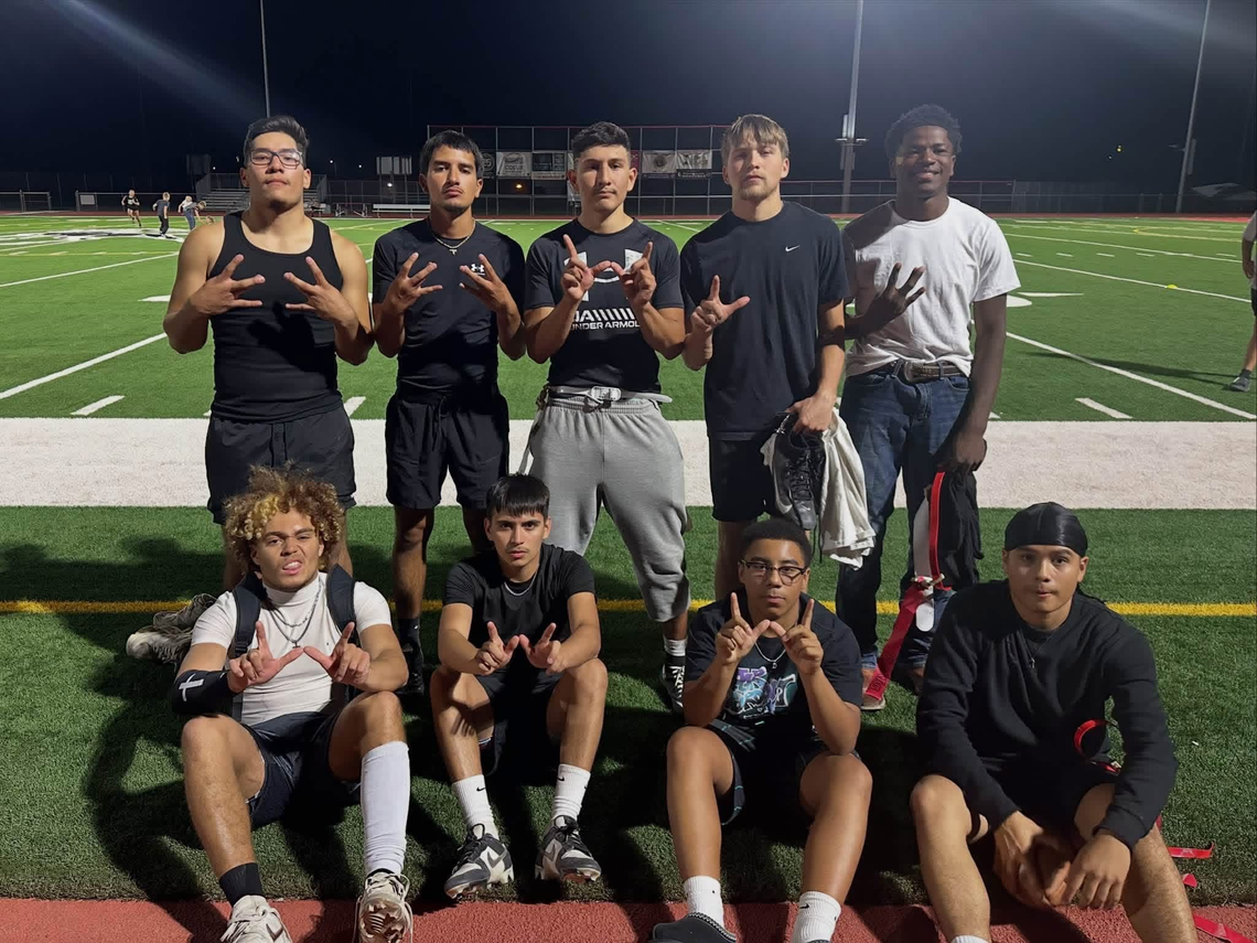 Mustangs Wrap Up Fundraising Season with Flag Football Tournament Mustangs Wrap Up Fundraising Season with Flag Football Tournament